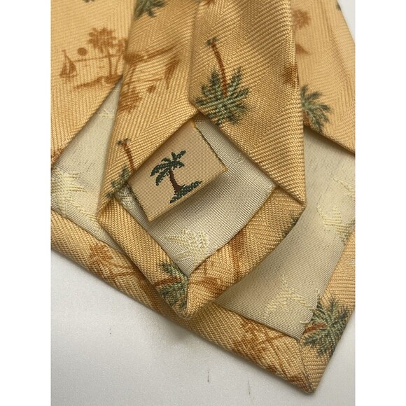 Tommy Bahama Tropical Palm Tree 100% Silk Peach Tie - Picture 5 of 7
